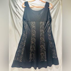 Enfocus Black and Tan Sleeveless Dress